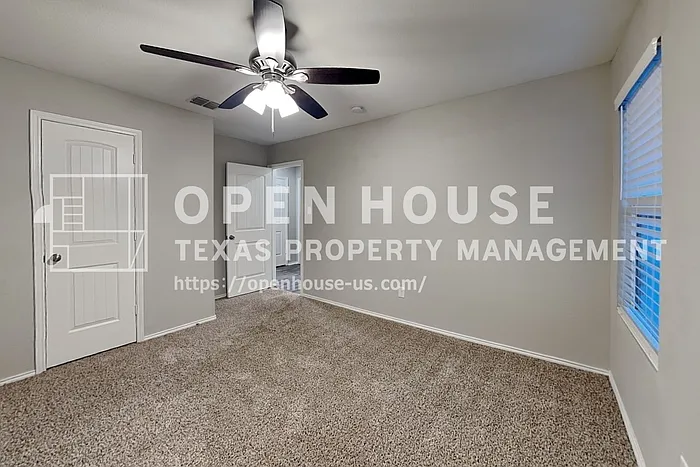 5529 McClelland St — Photo 12