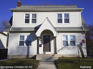 90 Marquette St, Pontiac, MI 48342