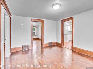 442 2nd St #13615850, Menasha, WI 54952