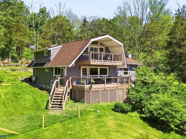 901 Wall St, Stillwater Twp., NJ 07860