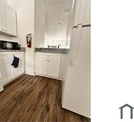 3 bed, 1200 sqft, $1,581 — Photo 4