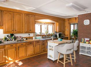 894 Washington Ave #1, Portland, ME 04103