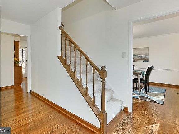 5th image of 3409 Monarch Ln