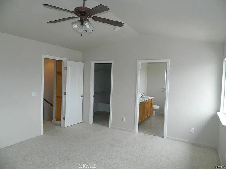 1093 Belridge St — Photo 7