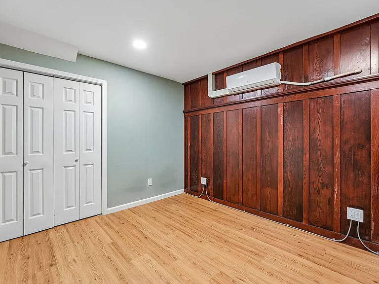 21567 Starrett Hill Dr — Photo 41