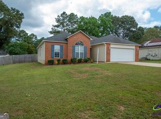 110 Roaring Forks Dr, Bonaire, GA 31005