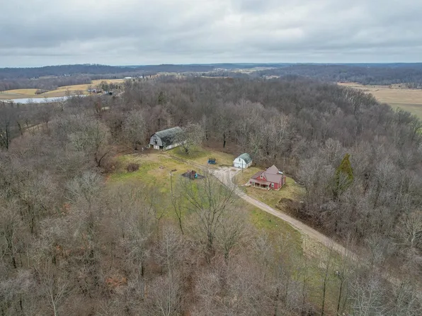 10102 N State Road 545, Troy, IN 47588