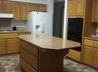 112 Headquarters Rd, Castle Rock, WA 98611