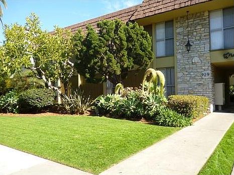 1st image of 929 A Avenue Ln #T