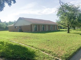 217 Wedgewood Dr, Laredo, TX 78041