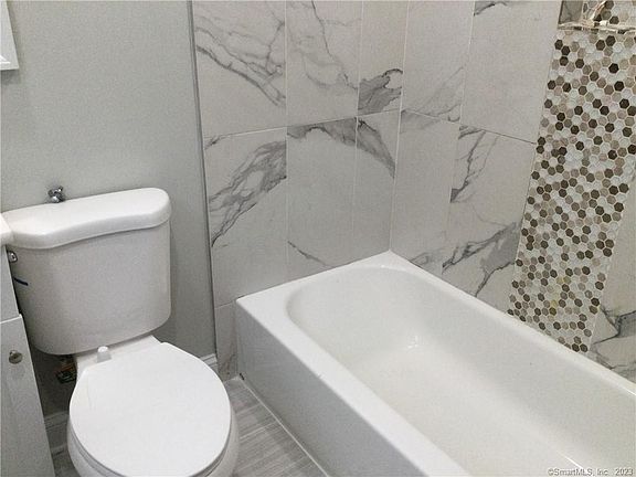 5th image of 368 Lenox Ave