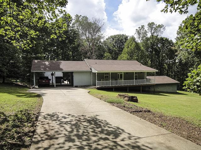 1st image of 1019 Woodcock Hollow Rd