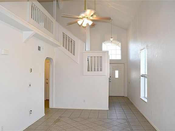 2nd image of 4702 Titanic Ave