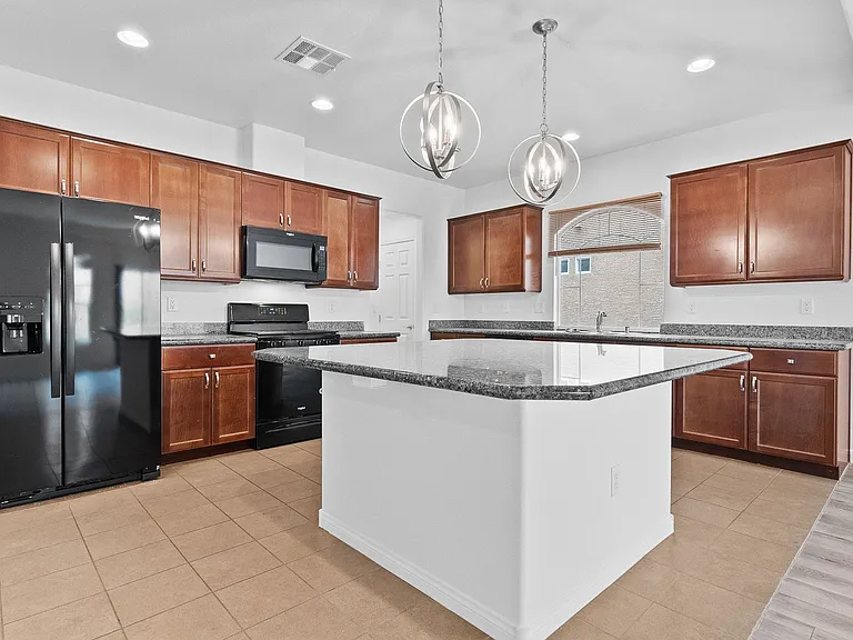 9827 Marietta Cellars Ct — Photo 5