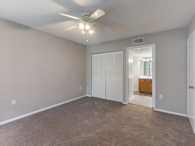 The Lauderdale at Hampton Pines — Photo 36