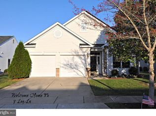 7 Lee Ln, Bordentown, NJ 08505