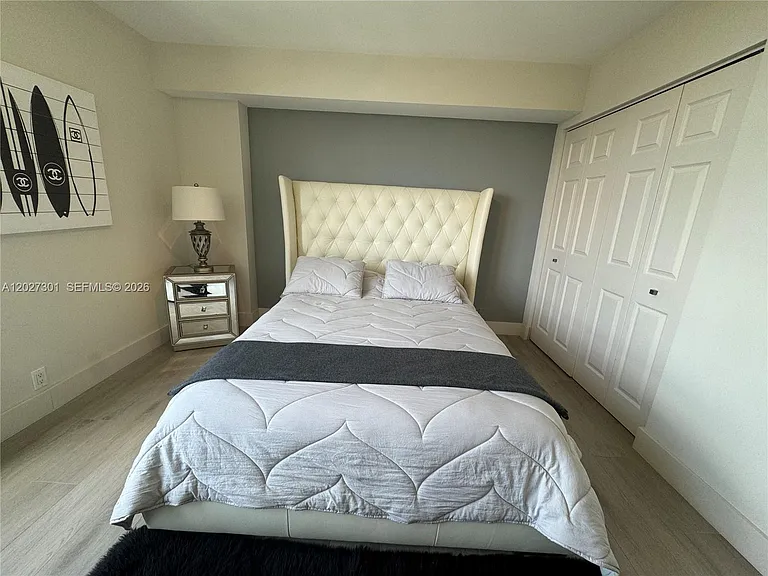 3500 Mystic Pointe Dr #2003 — Photo 17