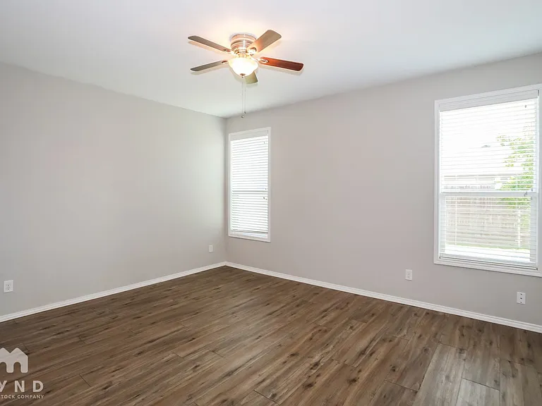 1619 Kawati Way — Photo 8