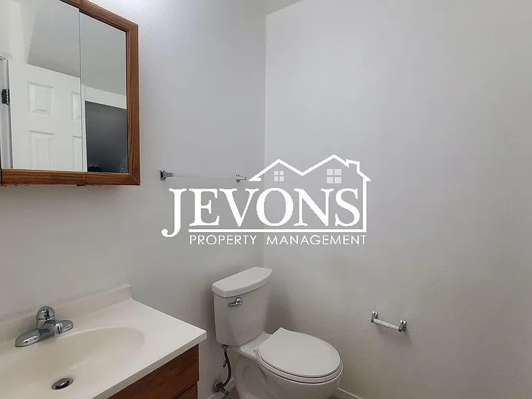 309 N Naches Ave #4 — Photo 8