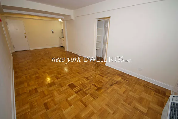 Rented by New York Dwellings LLC | media 18