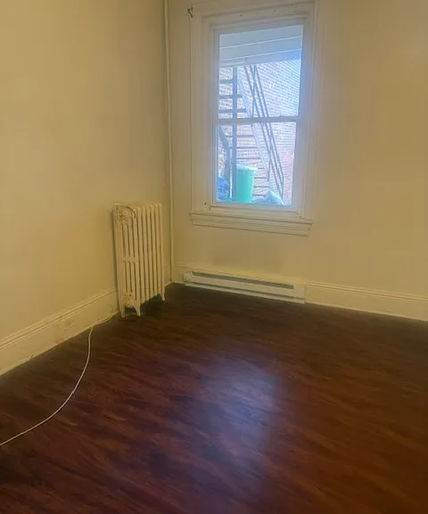 208 N 9th St #1 — Photo 5
