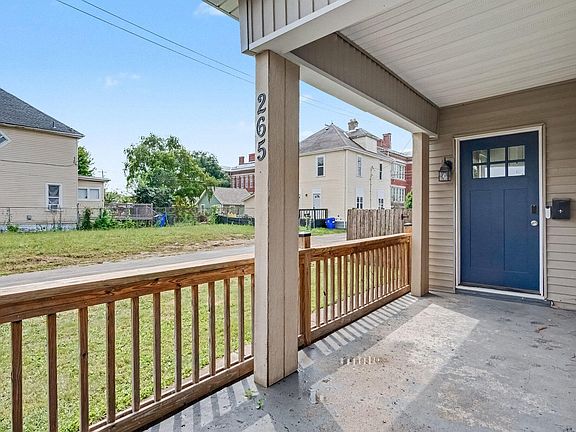 3rd image of 265 E Innis Ave