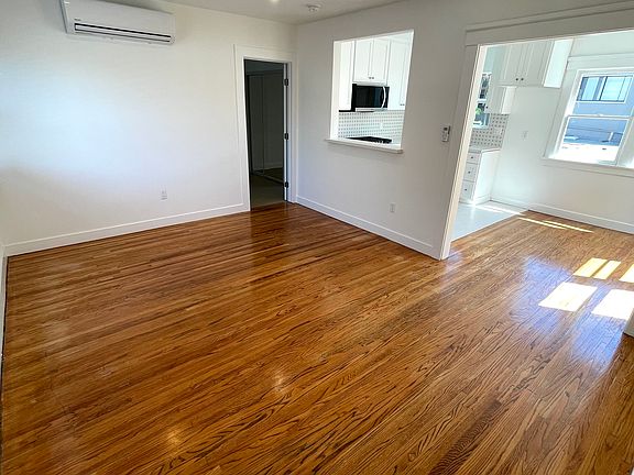 2nd image of 1748 E 2nd St #1756