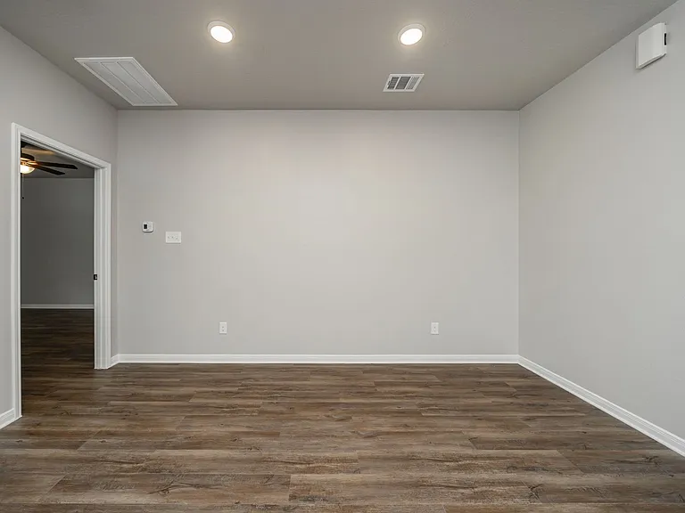 1129 Trellis Pass — Photo 17