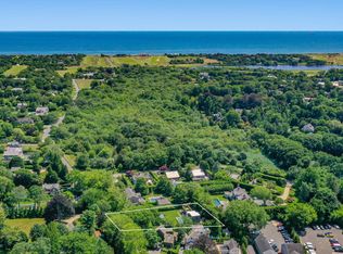 13 Egypt Ln, East Hampton, NY 11937