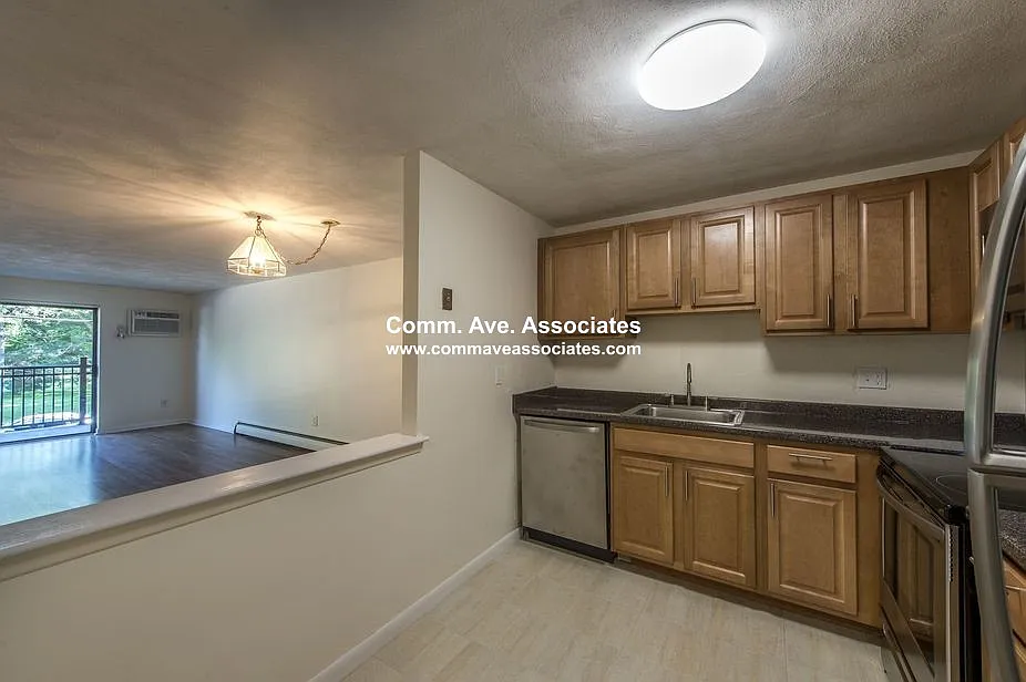 245 Main St #61