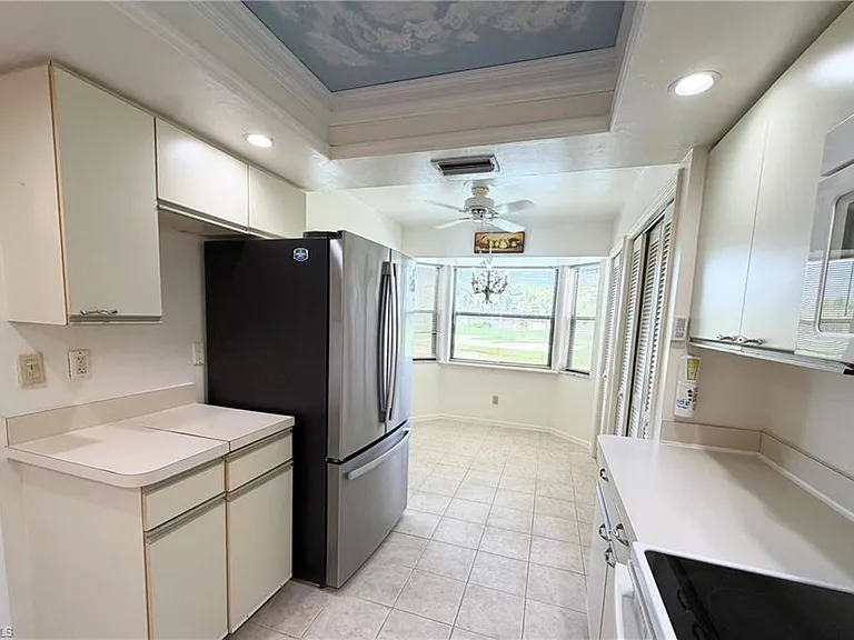 7360 Saint Ives Way #2205 — Photo 13