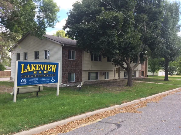 208 Eagle Ave #16, Eagle Lake, MN 56024