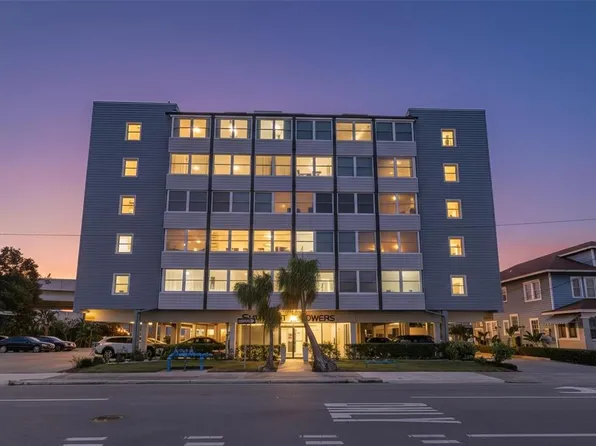 841 4th Ave N APT 65, Saint Petersburg, FL 33701