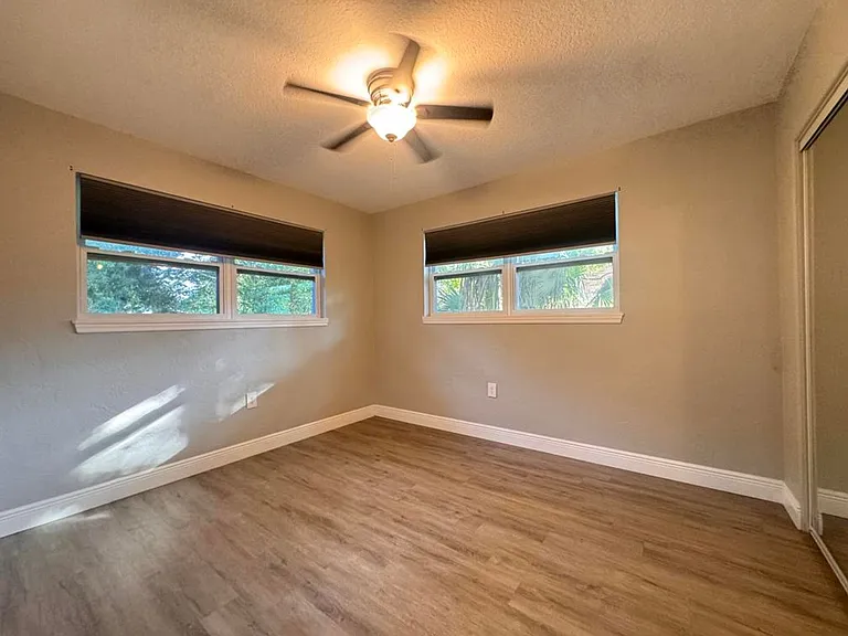 603 Ridge Blvd — Photo 17