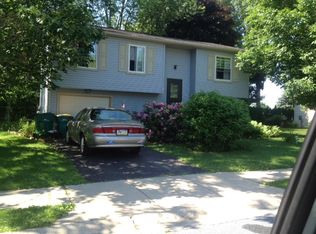117 Summer Ln, Lititz, PA 17543