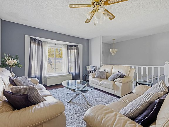 5th image of 3519 33rd Ave NW