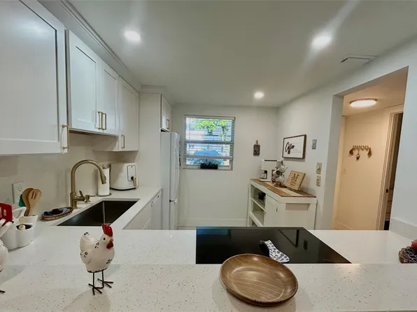 3060 Holiday Springs Boulevard #102, Margate, FL 33063