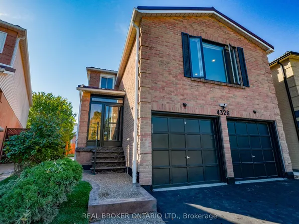 4326 Waterford Cres, Mississauga, ON L5R 2B2