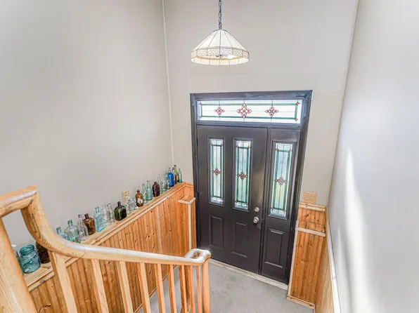 731 Rathbun Avenue image 3 of 33