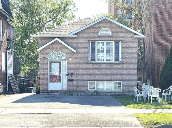 150 Centre St S, Oshawa, ON L1H 4A4