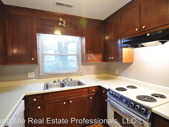 4th image of 6203 Friar Tuck Dr NW APT B