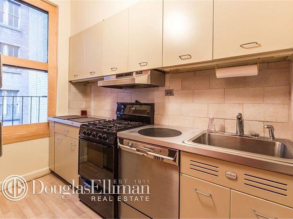 1st image of 125 W 56th St APT 3B
