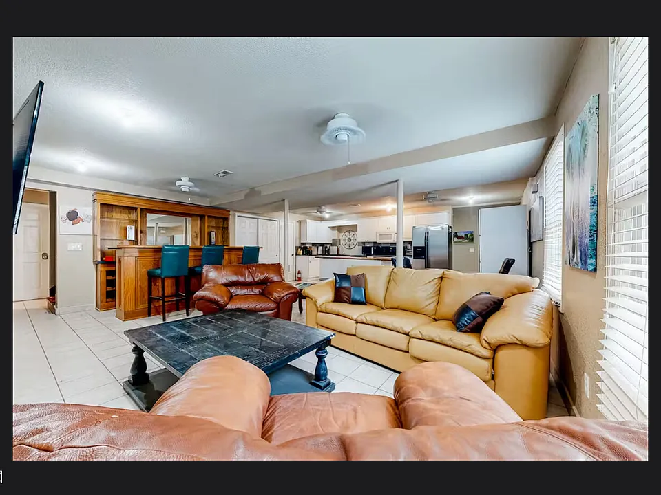 Saybrook Cir NW