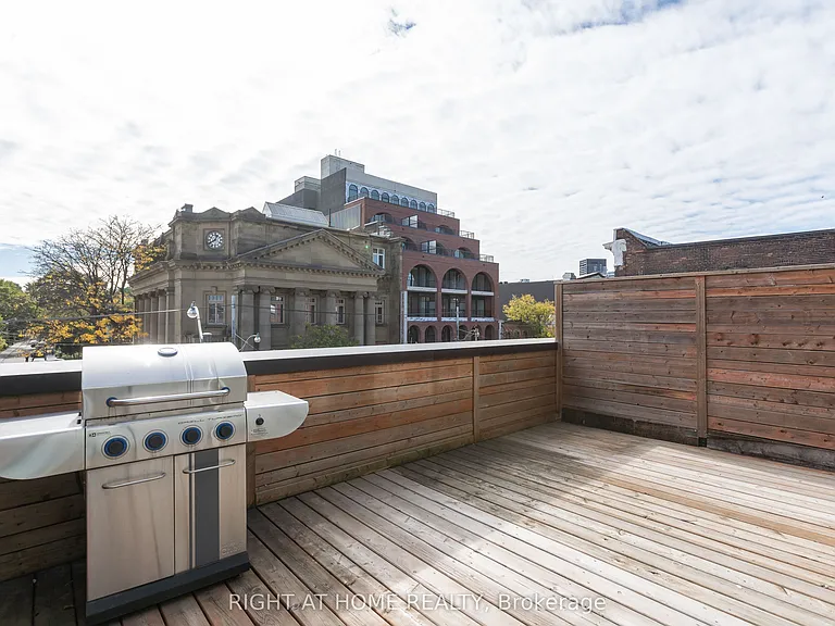 778 Queen St E #206 — Photo 24