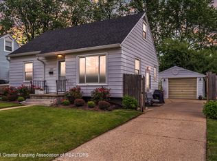 1922 Victor Ave, Lansing, MI 48910