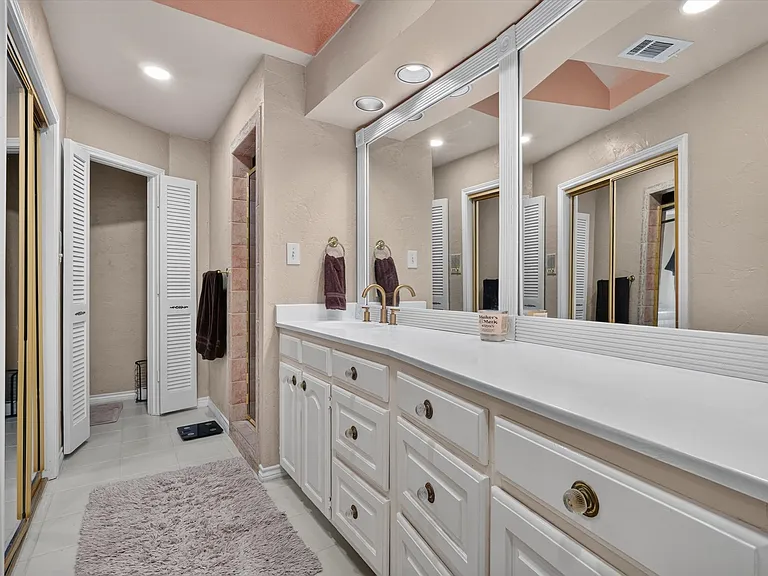2335 Highlands Creek Rd — Photo 28