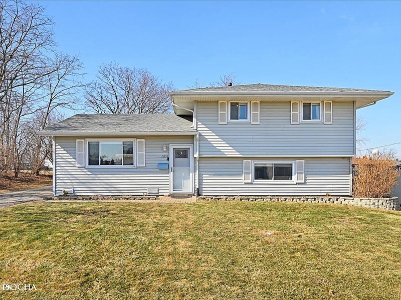 1st image of 7854 Deerfield Ave