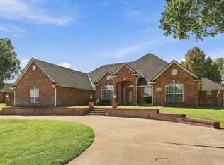 2605 Clairemont, Enid, OK 73703