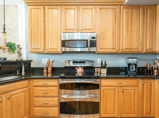 12659 Elvan Rd, Lovettsville, VA 20180