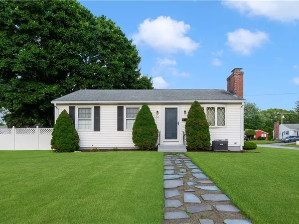 50 Woodcrest Dr E, Riverside, RI 02915